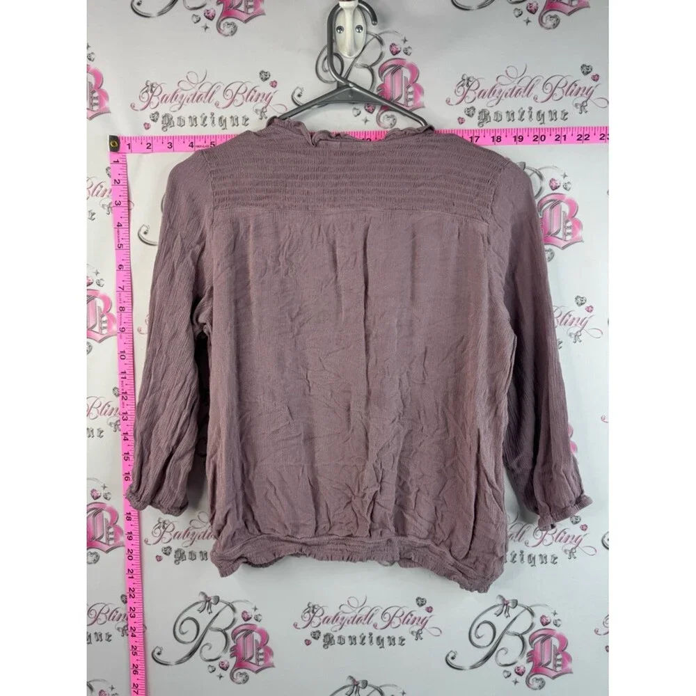 Reitmans long sleeve smocked flowy purple pink Mauve Button-Front Gauze Blouse - Picture 2 of 10